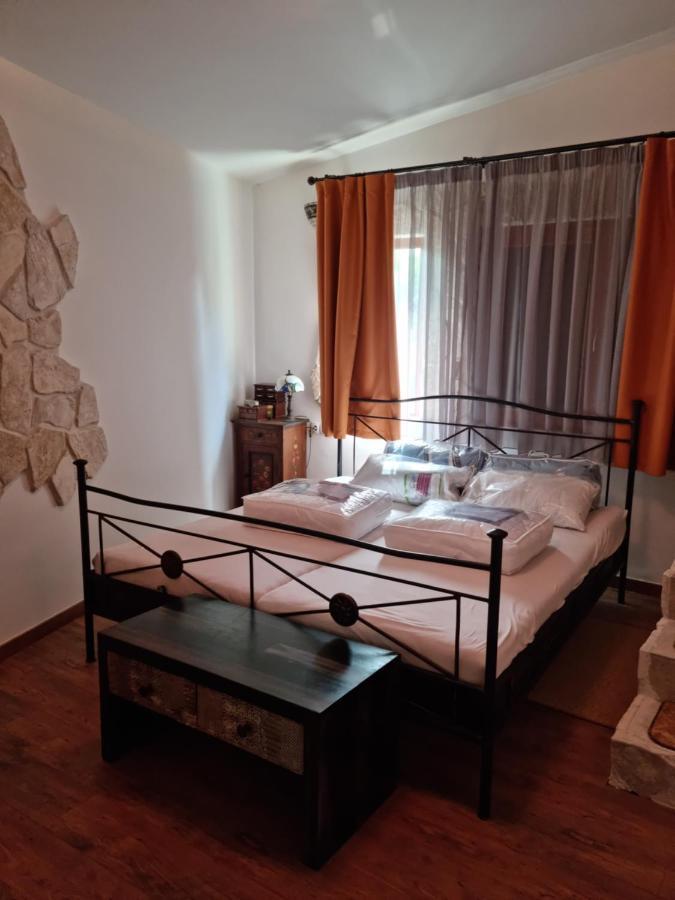 Villa Rossi Brzac Esterno foto